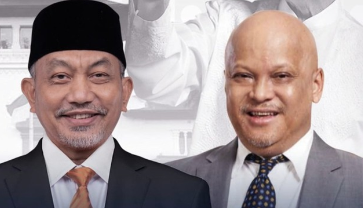 Ilham Habibie Pamer Jam Tangan BJ Habibie di Debat Pilgub Jabar