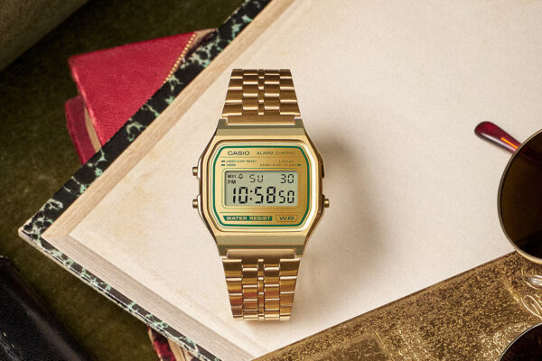 Casio Vintage A158WEGV-9A Dirilis, Jam Tangan Digital Retro Ikonis Berwarna Emas